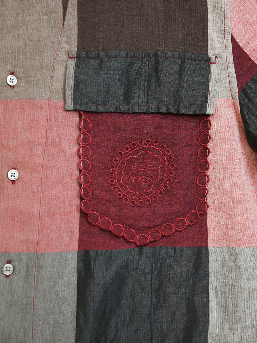 Amnaye-checked-red