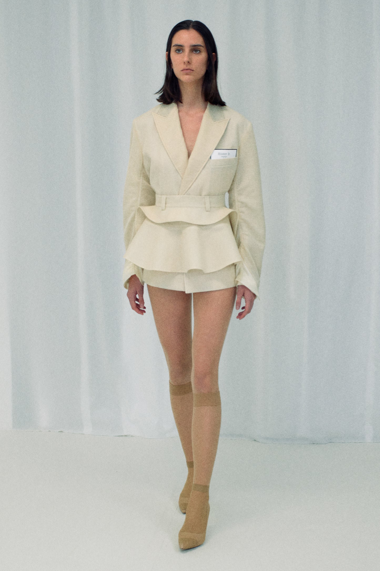 Manon-essayage-ivory