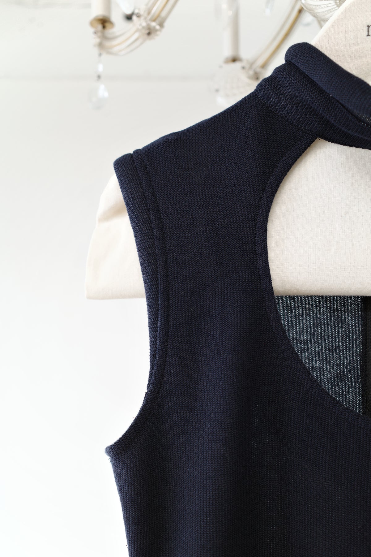 Tonia-ess-Navy