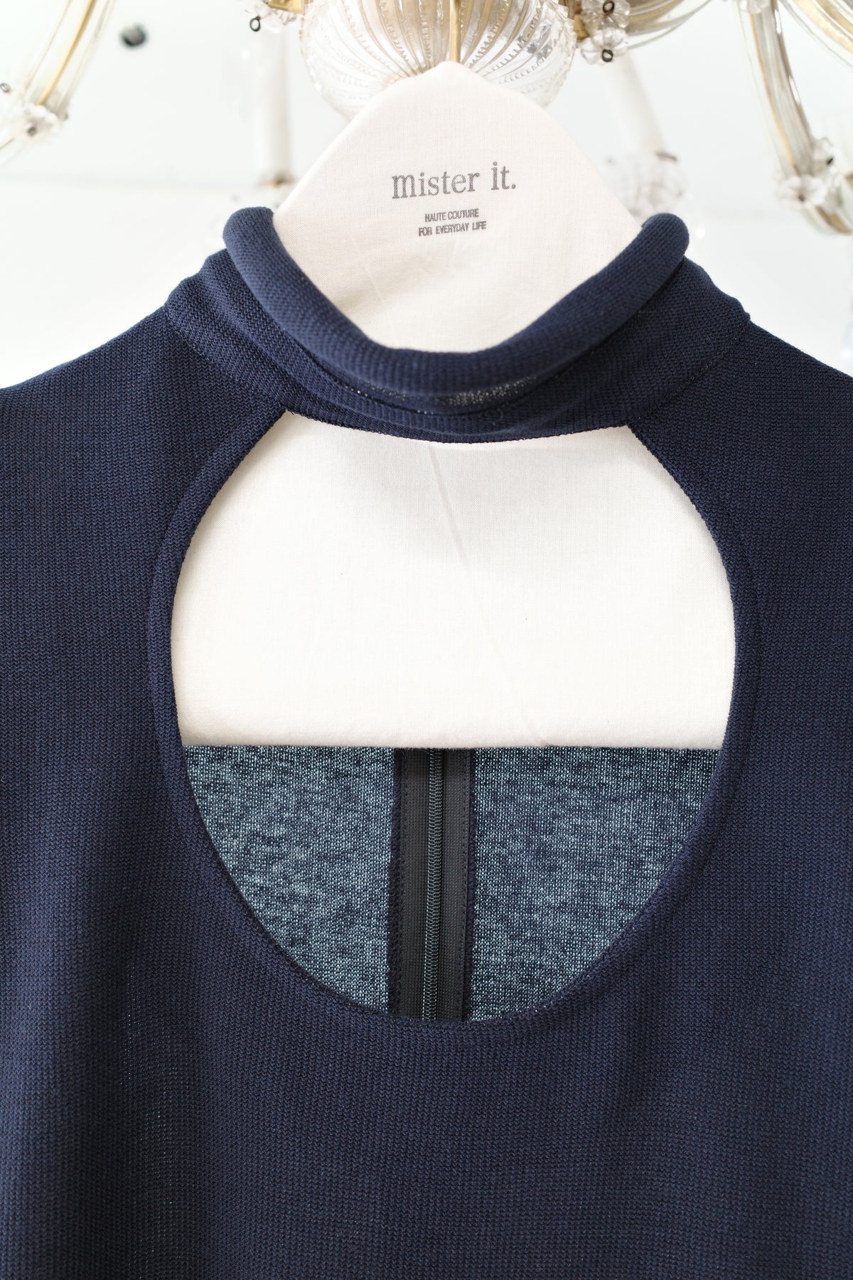 Tonia-ess-Navy